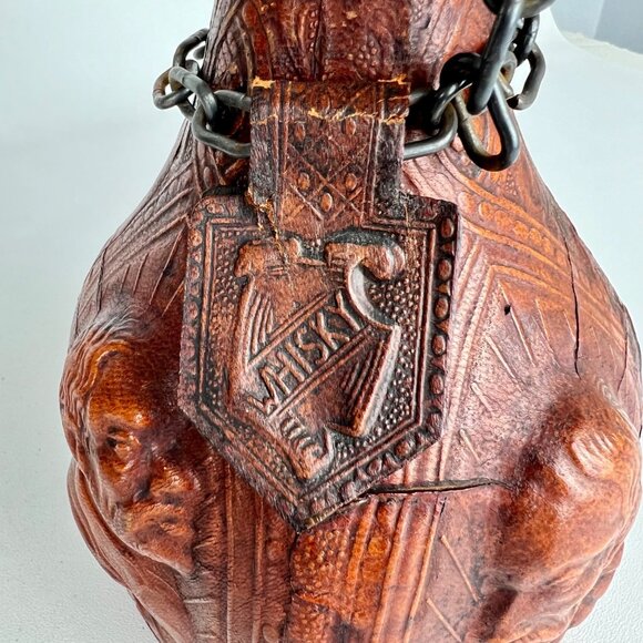 Vintage Jeyre Embossed Leather Don Quixote Decanter Wine Whiskey Spain set of 2 - Picture 12 of 16